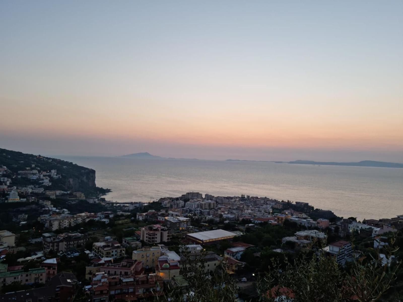 Apartament Casa Anna Vico Equense Zewnętrze zdjęcie